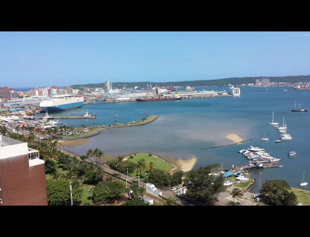 2 BEDROOM PROPERTY TO RENT IN ESPLANADE